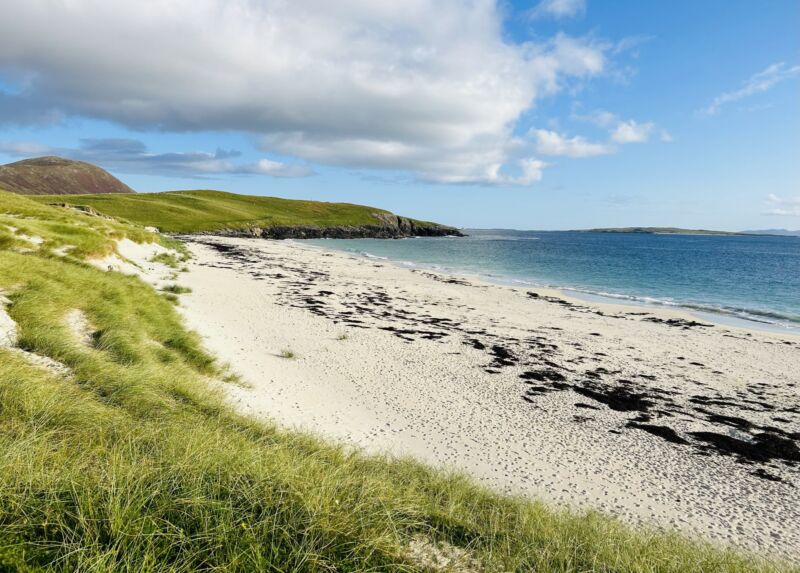 Image for the Tweet beginning: Traigh na Cleabhaig, Isle of